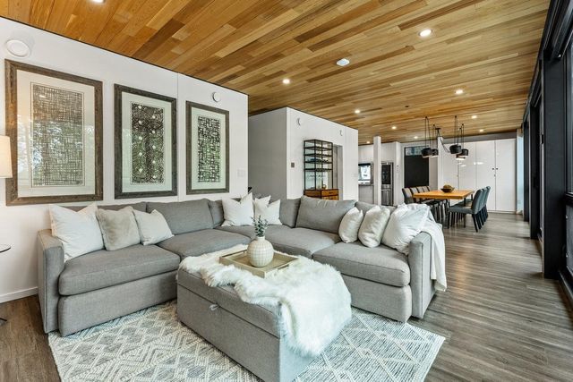 19140 Glades Place, Truckee, CA 96161