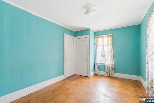 46 N 10th Street, Newark, NJ 07107