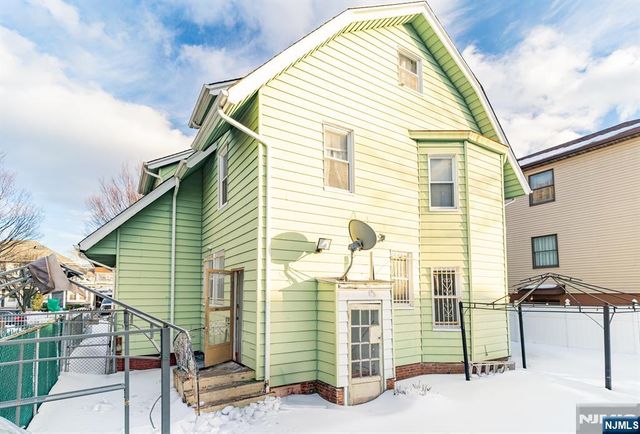 46 N 10th Street, Newark, NJ 07107