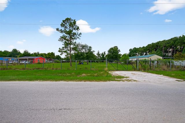 2425 County Road 3479b, Cleveland, TX 77327