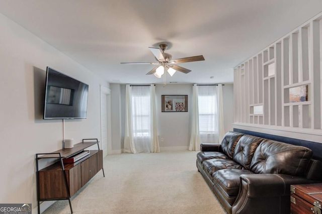 42 Sinclair Circle, Hoschton, GA 30548