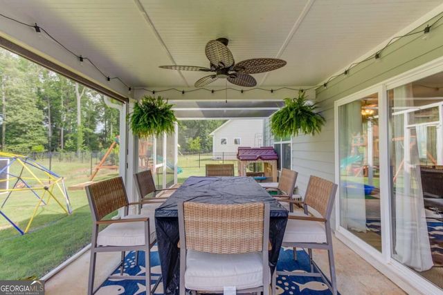 42 Sinclair Circle, Hoschton, GA 30548