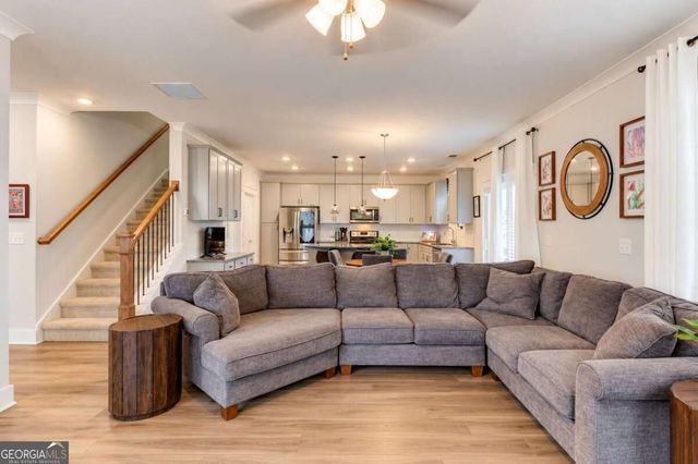 42 Sinclair Circle, Hoschton, GA 30548