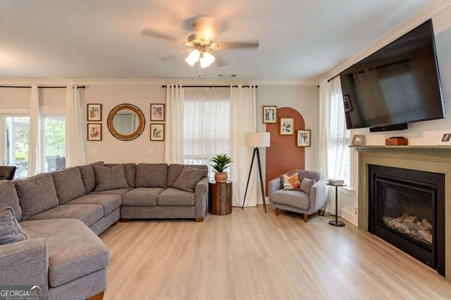 42 Sinclair Circle, Hoschton, GA 30548