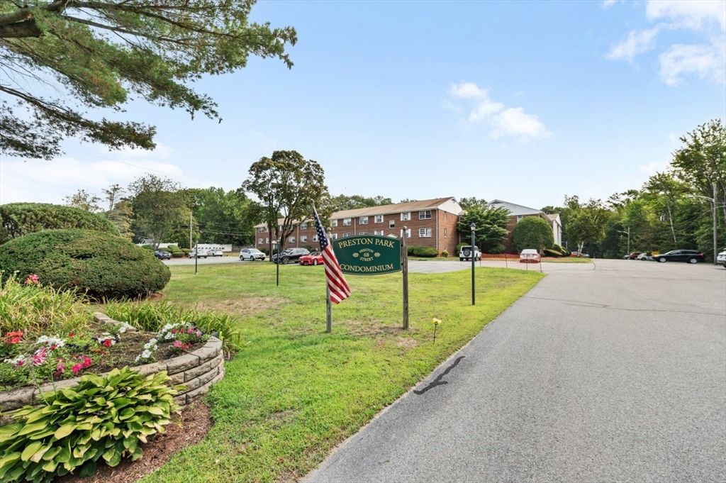 68 Preston Street 5F, Wakefield, MA 01880