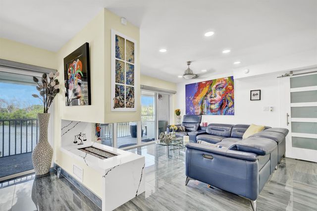 1537 E Hillsboro Boulevard 341, Deerfield Beach, FL 33441