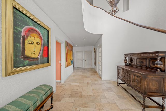 23 Sloans Curve Drive, Palm Beach, FL 33480