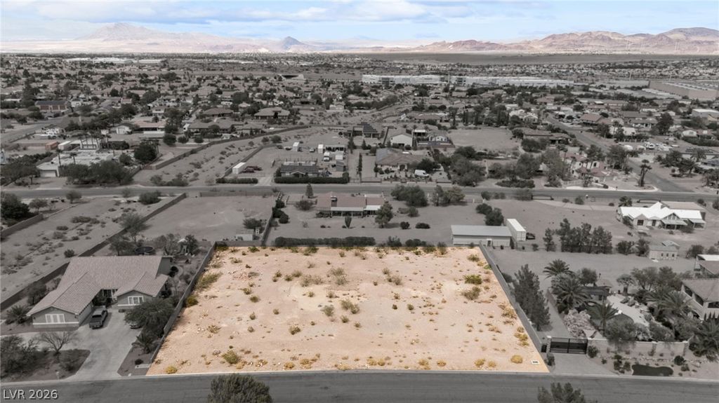 944 Santa Ynez Avenue, Henderson, NV 89002 — exterior