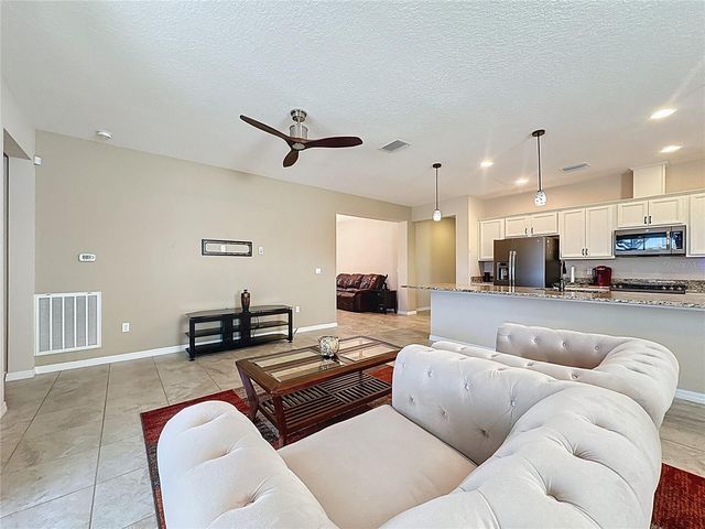 306 ALCOVE DRIVE, Groveland, FL 34736