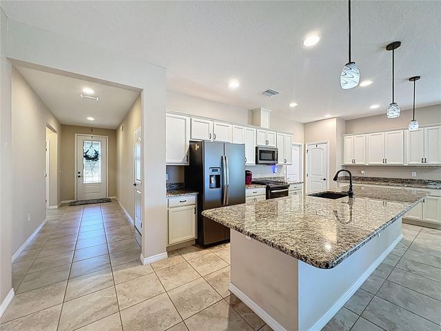 306 ALCOVE DRIVE, Groveland, FL 34736