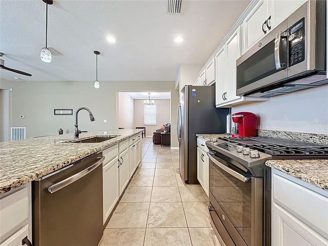 306 ALCOVE DRIVE, Groveland, FL 34736