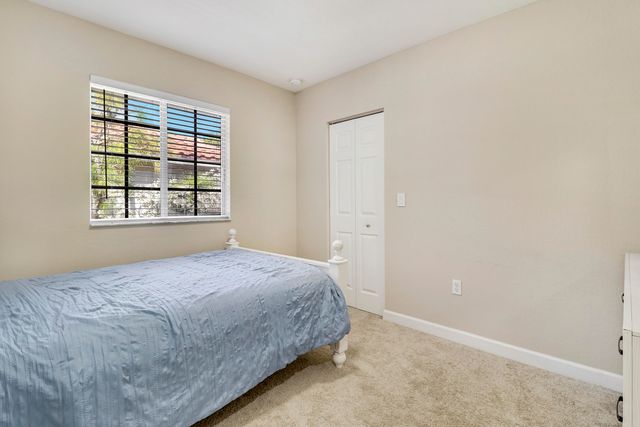 4170 Napoli Lake Drive, Riviera Beach, FL 33410