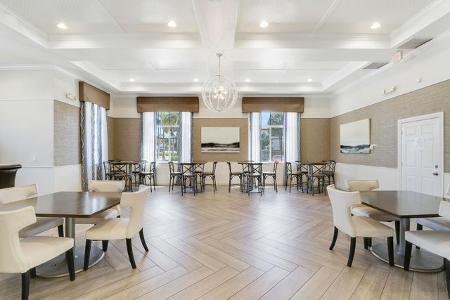 4170 Napoli Lake Drive, Riviera Beach, FL 33410