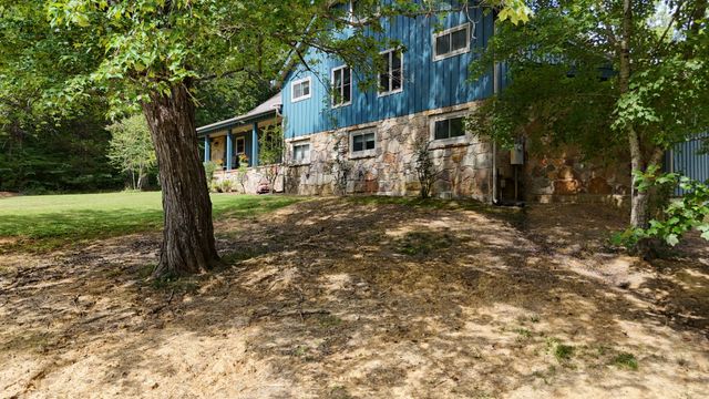 612 Francis Ferry Rd, Mcminnville, TN 37110