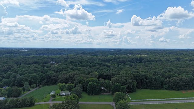 612 Francis Ferry Rd, Mcminnville, TN 37110