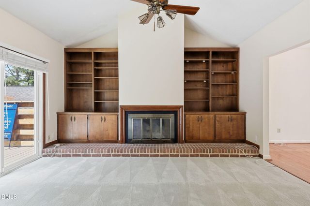 2717 Rue Sans Famille, Raleigh, NC 27607