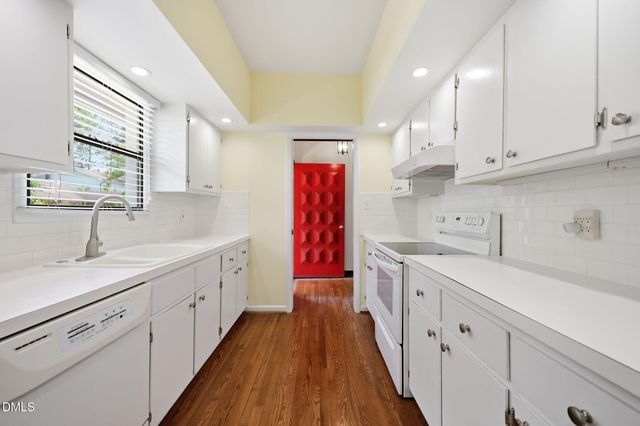 2717 Rue Sans Famille, Raleigh, NC 27607