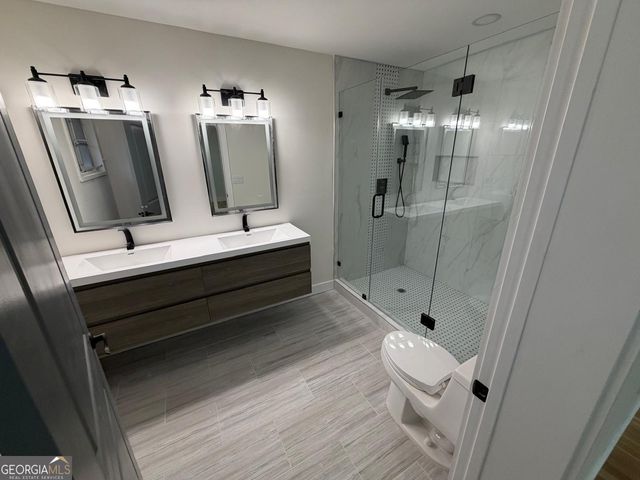 42 W Belle Isle Road, Sandy Springs, GA 30342