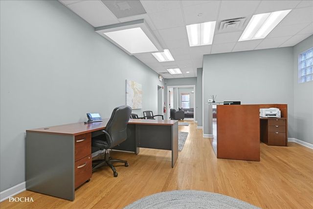 202 W Main Street 202, St. Charles, IL 60174