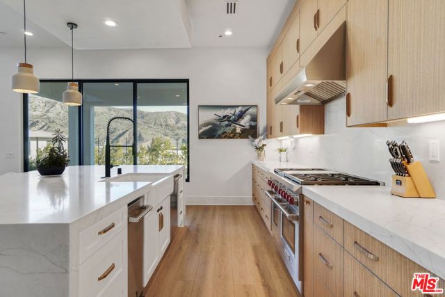 11862 N Hillsborough Lane, Porter Ranch (los Angeles), CA 91326