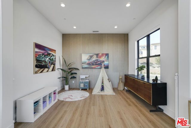 11862 N Hillsborough Lane, Porter Ranch (los Angeles), CA 91326