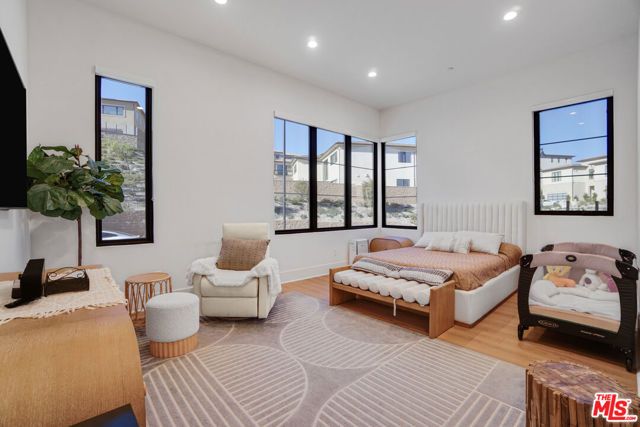 11862 N Hillsborough Lane, Porter Ranch (los Angeles), CA 91326