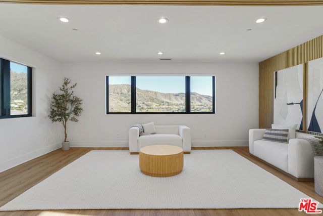 11862 N Hillsborough Lane, Porter Ranch (los Angeles), CA 91326