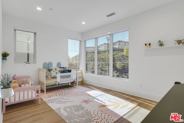 11862 N Hillsborough Lane, Porter Ranch (los Angeles), CA 91326