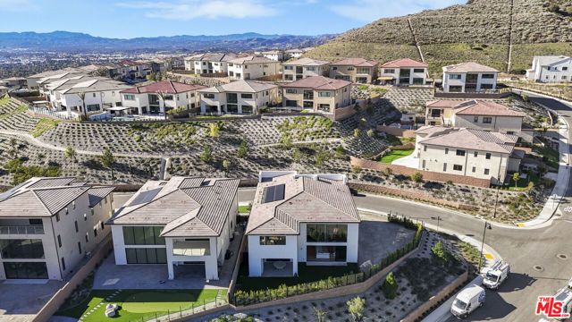 11862 N Hillsborough Lane, Porter Ranch (los Angeles), CA 91326