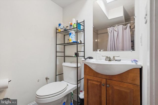 1946 TITAN ST, Philadelphia, PA 19146