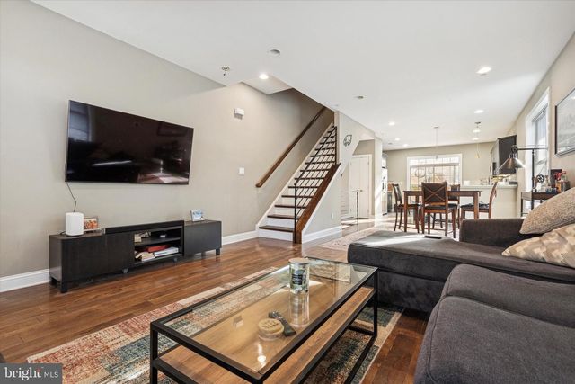 1946 TITAN ST, Philadelphia, PA 19146