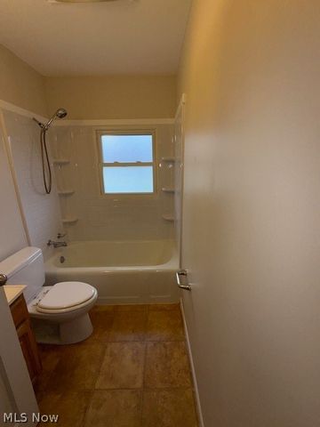 334 W Park Boulevard, Medina, OH 44256