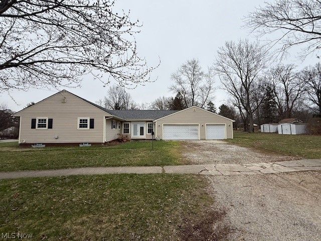 334 W Park Boulevard, Medina, OH 44256