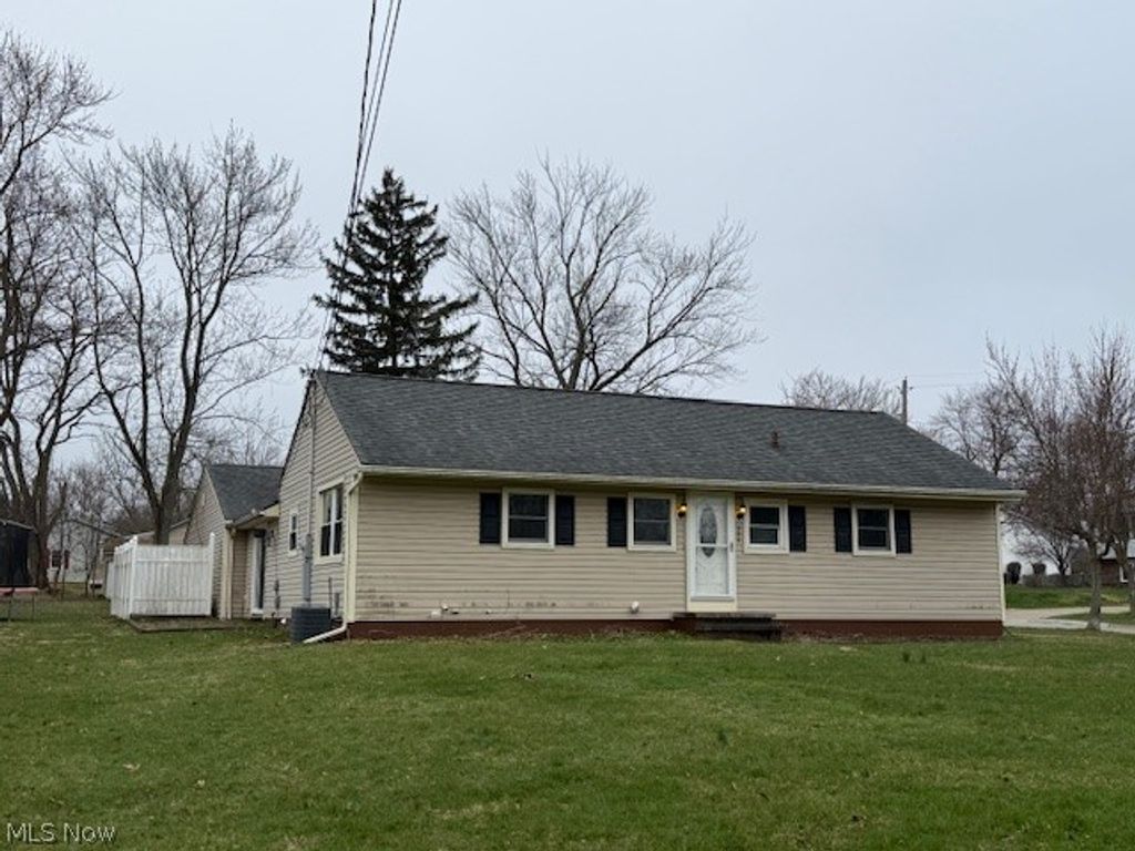 334 W Park Boulevard, Medina, OH 44256