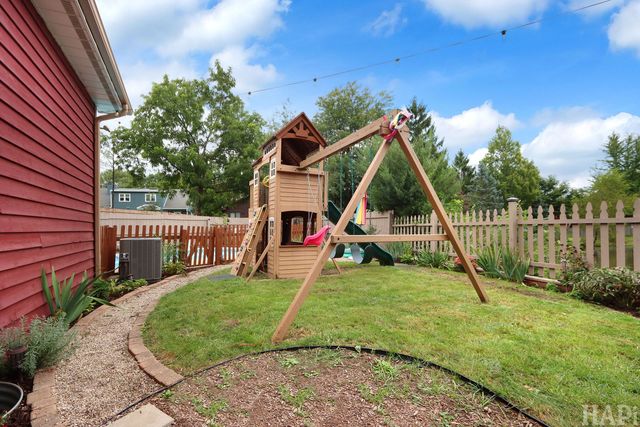 317 Quist Court, Grayslake, IL 60030