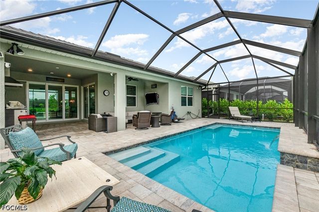 7079 Chapel Creek LN, North Fort Myers, FL 33917
