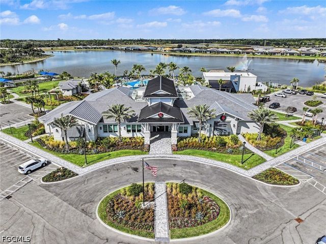 7079 Chapel Creek LN, North Fort Myers, FL 33917