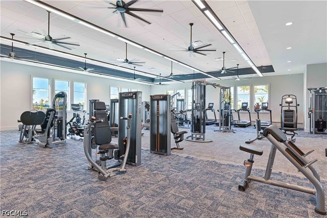 7079 Chapel Creek LN, North Fort Myers, FL 33917