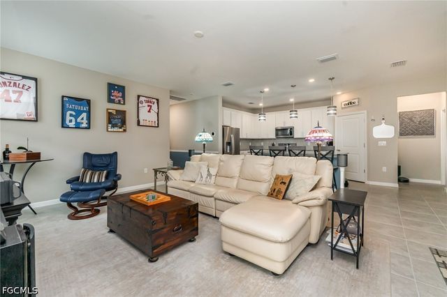 7079 Chapel Creek LN, North Fort Myers, FL 33917