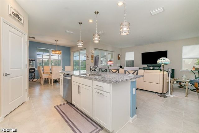 7079 Chapel Creek LN, North Fort Myers, FL 33917