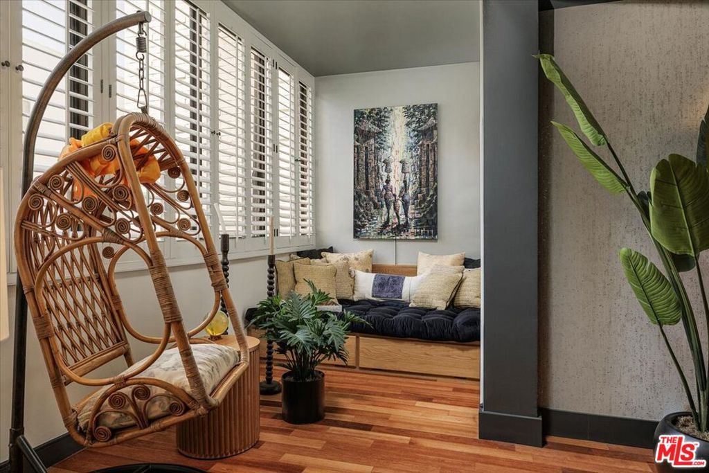 531 N Rossmore Avenue 204, Los Angeles, CA 90004 — photo 4