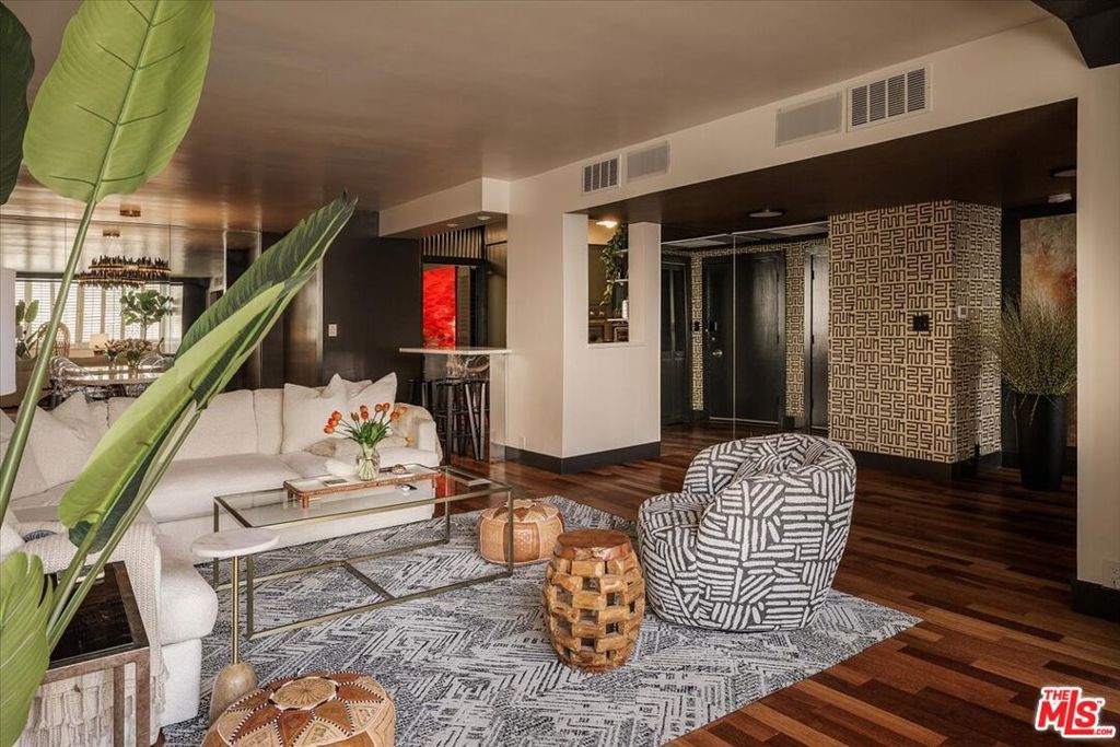 531 N Rossmore Avenue 204, Los Angeles, CA 90004 — photo 5