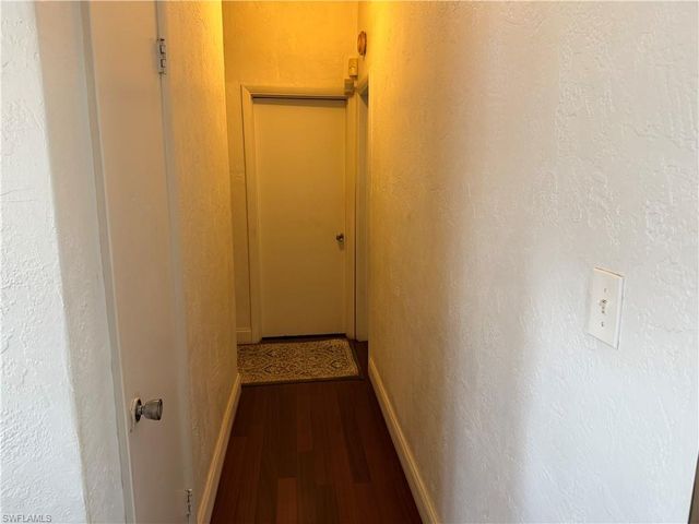 32 Roanoke DR, Fort Myers, FL 33905