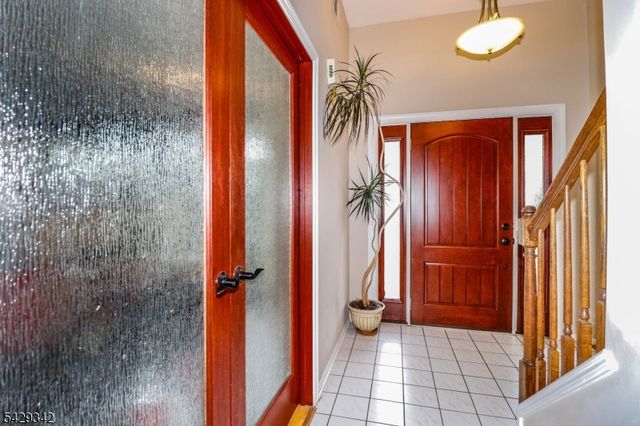 317 Livingston St, Bound Brook Boro, NJ 08805