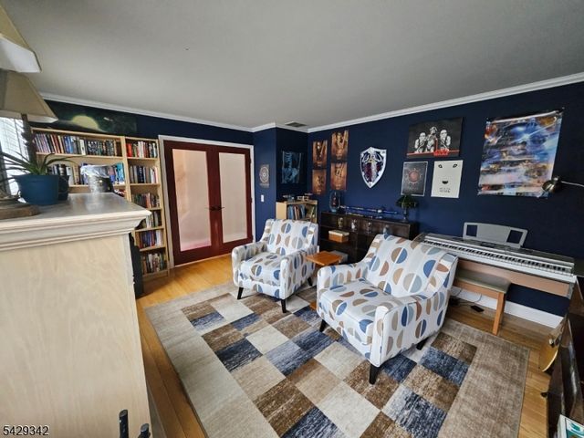 317 Livingston St, Bound Brook Boro, NJ 08805