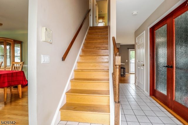 317 Livingston St, Bound Brook Boro, NJ 08805