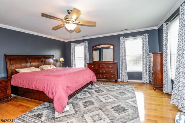 317 Livingston St, Bound Brook Boro, NJ 08805