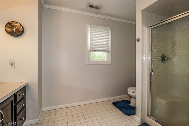 317 Livingston St, Bound Brook Boro, NJ 08805