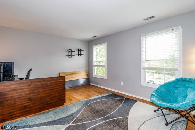 317 Livingston St, Bound Brook Boro, NJ 08805