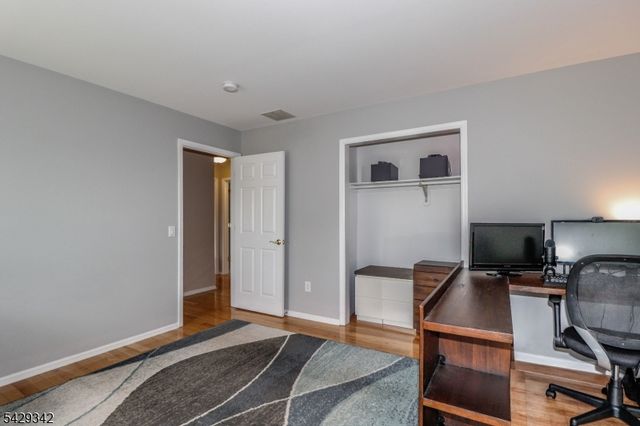 317 Livingston St, Bound Brook Boro, NJ 08805